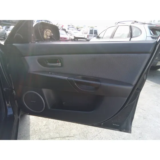 MAZDA 3 BERLINA (BK) '2007 2.0 DIESEL CAT NEGRO