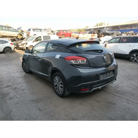Renault MEGANE III COUPE (DZ0/1_) 2009
