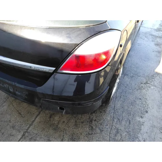 OPEL ASTRA H BERLINA '2004 1.6 16V NEGRO