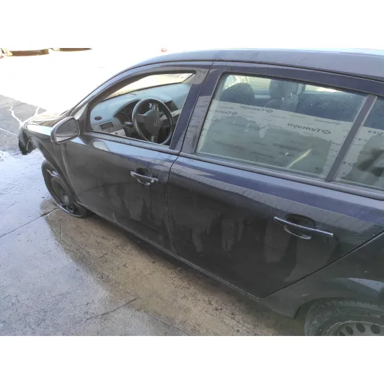 OPEL ASTRA H BERLINA '2004 1.6 16V NEGRO
