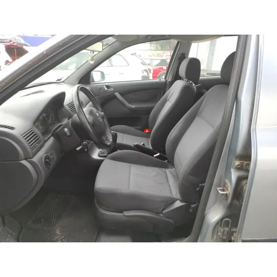 SKODA OCTAVIA COMBI (1U5) '2004 1.9 TDI GRIS