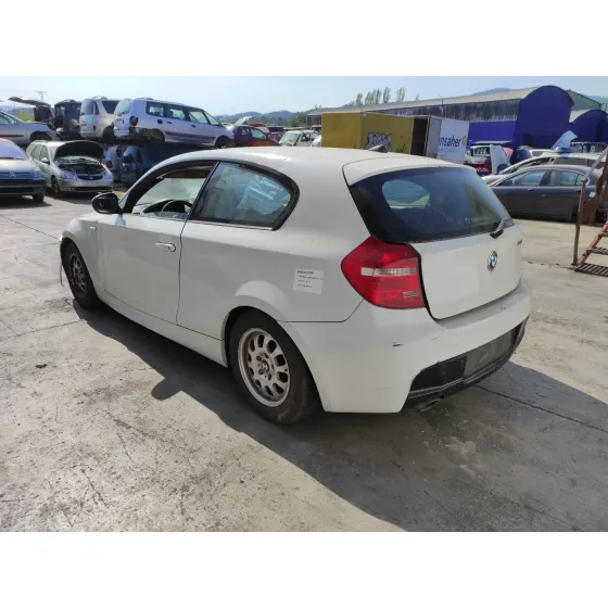 BMW SERIE 1 BERLINA (E81/E87) '2010 2.0 TURBODIESEL CAT BLANCO