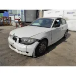 BMW SERIE 1 BERLINA (E81/E87) BMW SERIE 1 BERLINA (E81/E87) '2010 2.0 TURBODIESEL CAT BLANCO 2004