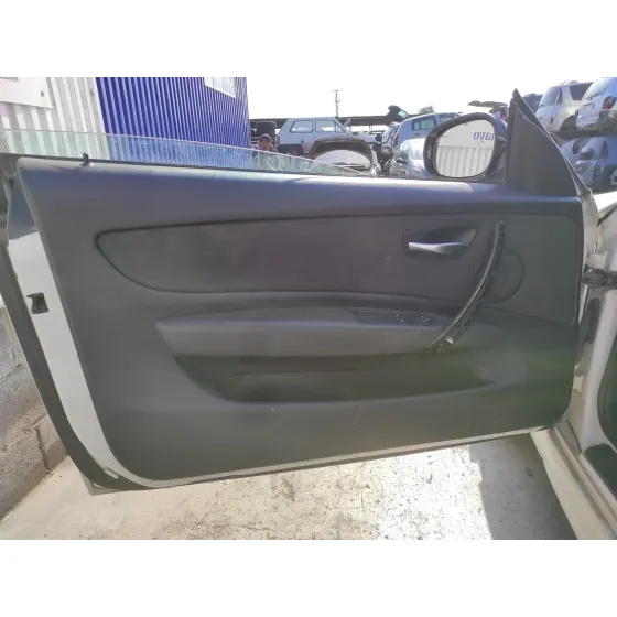 BMW SERIE 1 BERLINA (E81/E87) '2010 2.0 TURBODIESEL CAT BLANCO