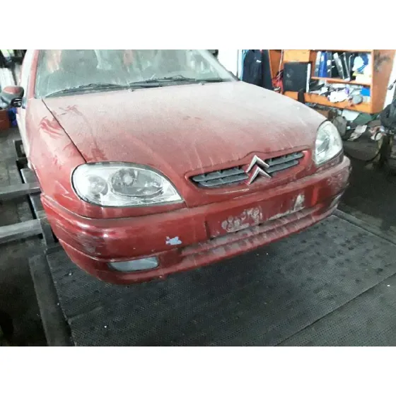 CITROEN SAXO '2002 1.1 GRANATE