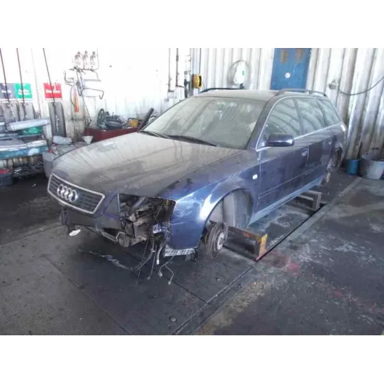AUDI A6 AVANT (4B5) '2001 2.5 V6 24V TDI AZUL
