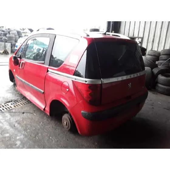 PEUGEOT 1007 '2006 1.4 HDI ROJO