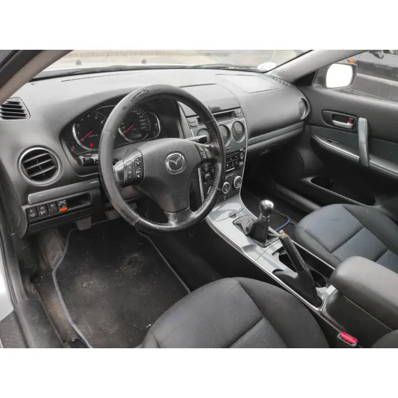 MAZDA 6 BERLINA (GG) '2006 * GRIS