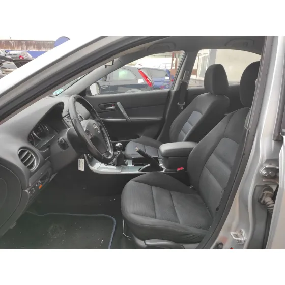 MAZDA 6 BERLINA (GG) '2006 * GRIS