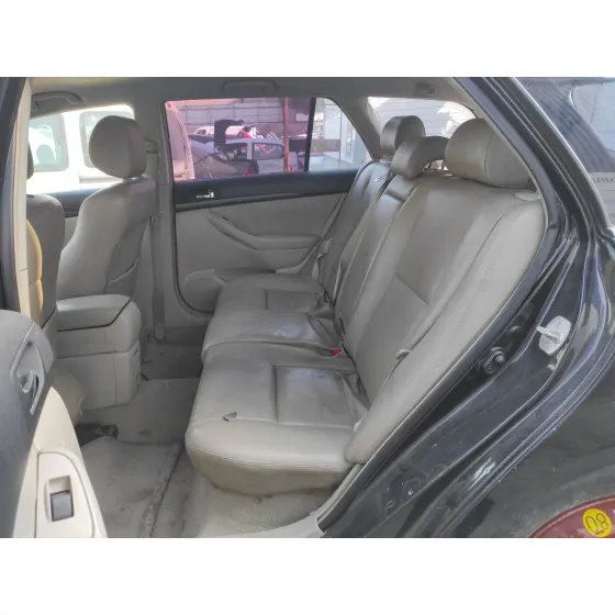 TOYOTA AVENSIS BERLINA (T25) '2006 2.2 D-4D CAT NEGRO