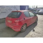 PEUGEOT 206 BERLINA PEUGEOT 206 BERLINA '2004 1.6 16V CAT ROJO 1998