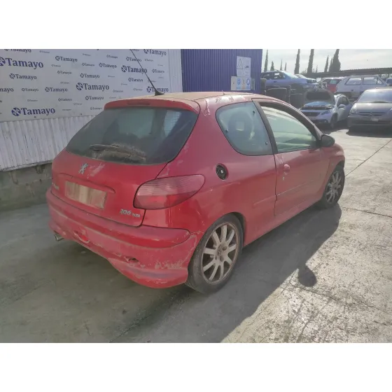 PEUGEOT 206 BERLINA '2004 1.6 16V CAT ROJO