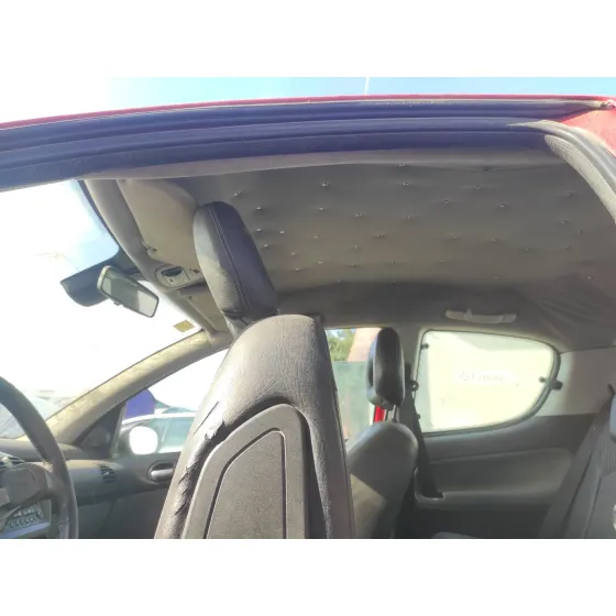 PEUGEOT 206 BERLINA '2004 1.6 16V CAT ROJO