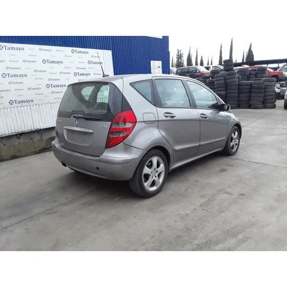 MERCEDES CLASE A (W169) '2006 * GRIS
