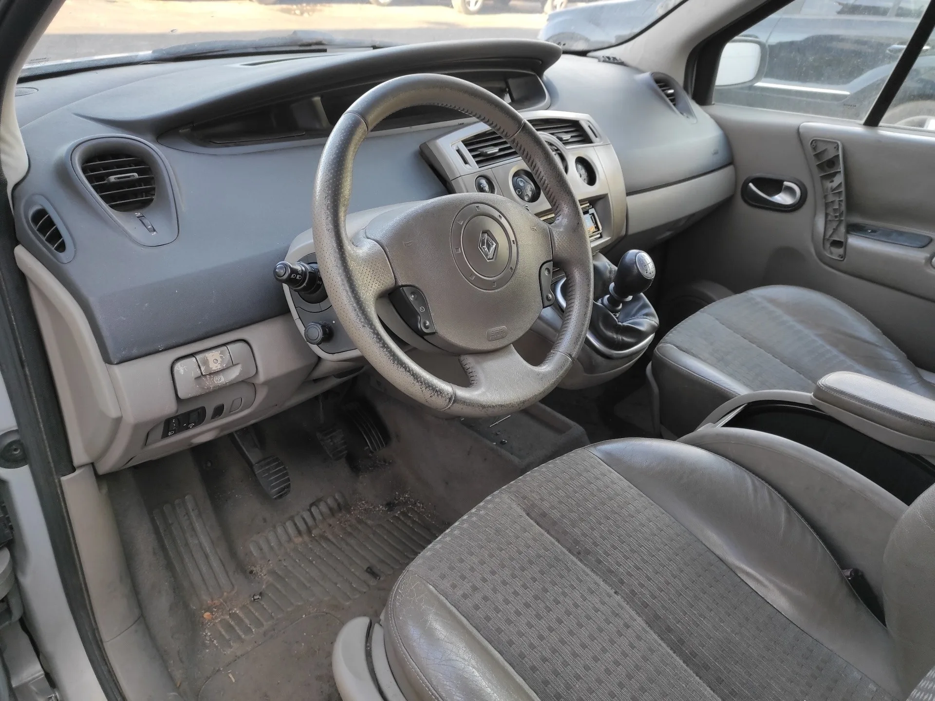 RENAULT SCENIC II RENAULT SCENIC II '2003 1.9 DCI PLATA 2003