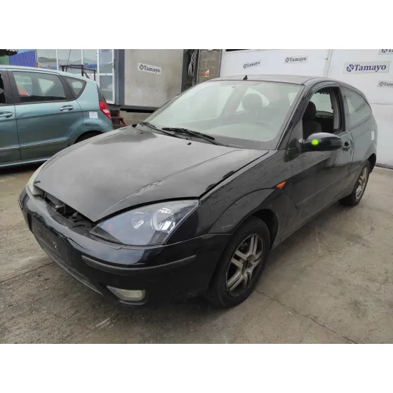 FORD FOCUS BERLINA (CAK) '2001 * NEGRO