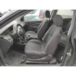 FORD FOCUS BERLINA (CAK) '2001 * NEGRO