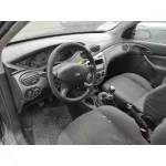 FORD FOCUS BERLINA (CAK) '2001 * NEGRO