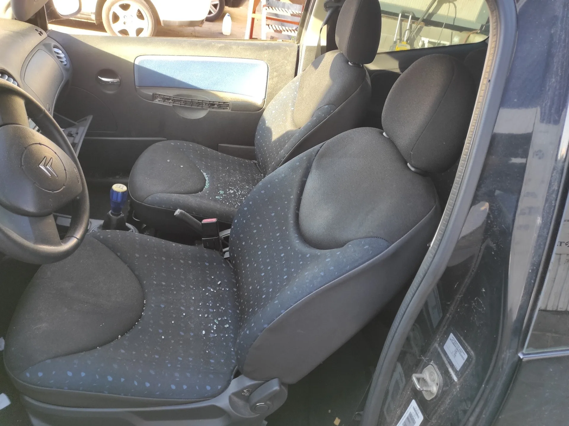 CITROEN C2 '2005 1.1 NEGRO