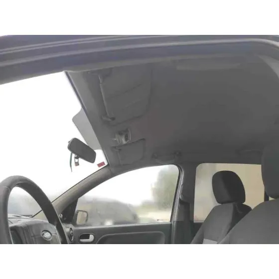 FORD FUSION (CBK) '2005 * NEGRO