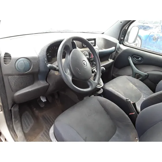 FIAT DOBLO (119) '2003 * PLATA