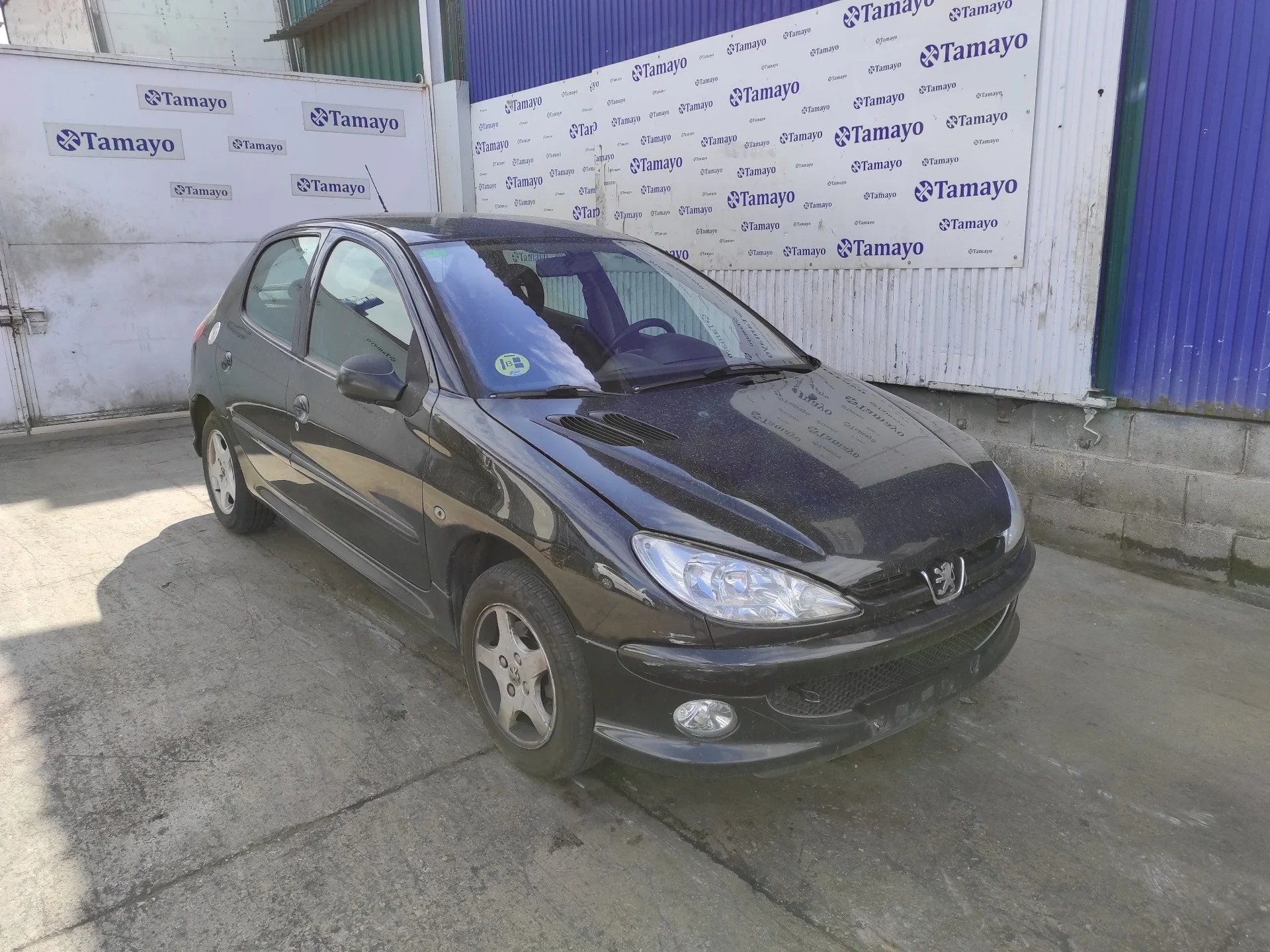 PEUGEOT 206 BERLINA PEUGEOT 206 BERLINA '2005 1.4 16V CAT (KFU / ET3J4) NEGRO 1998