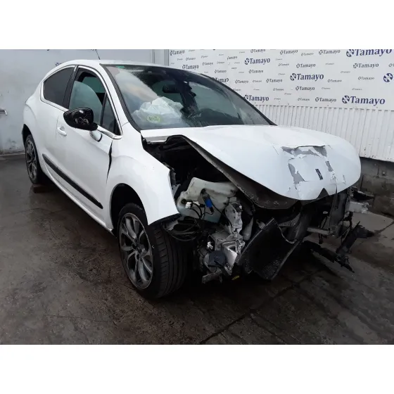 CITROEN DS4 '2011 2.0 HDI FAP BLANCO
