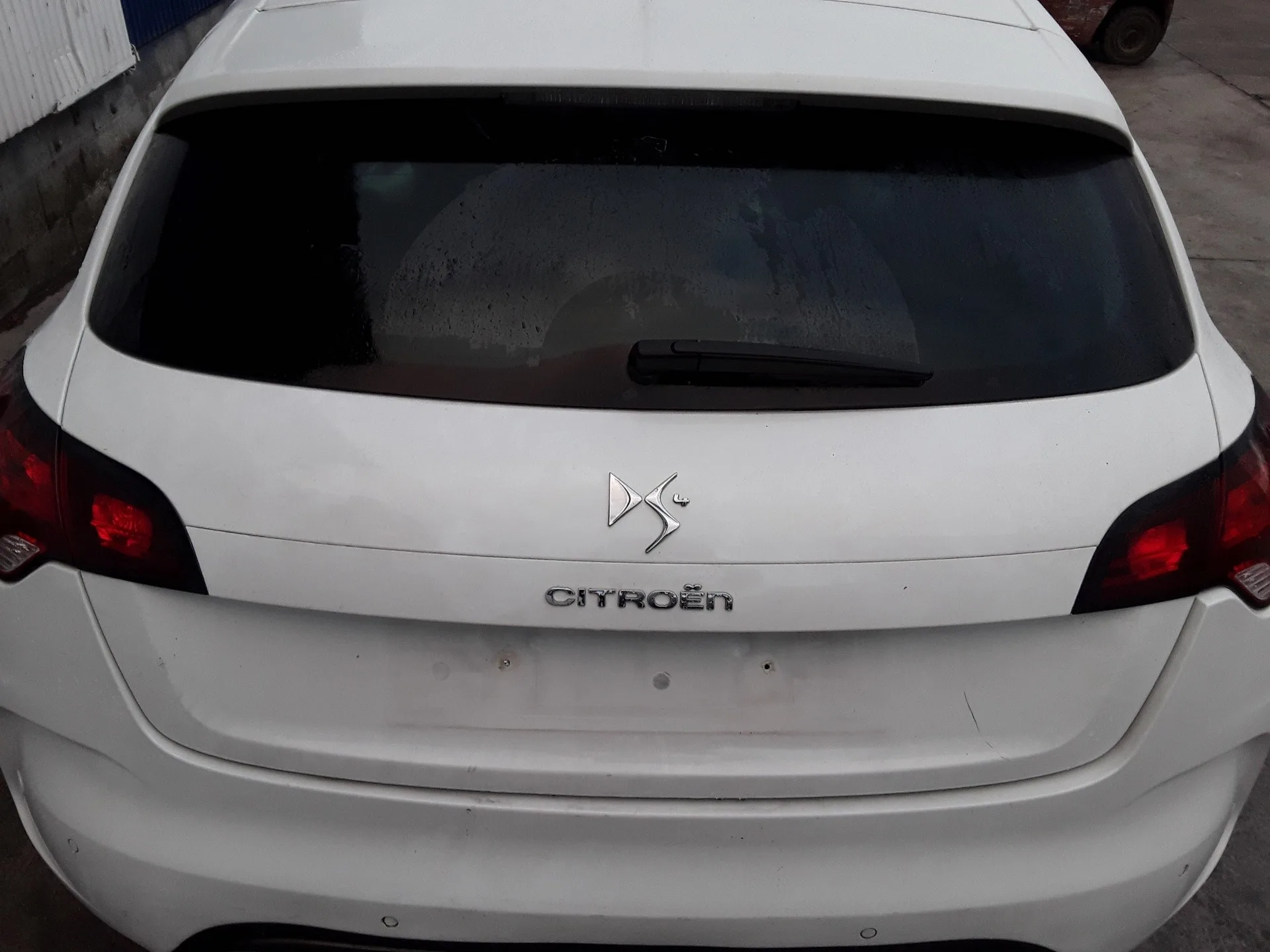 CITROEN DS4 '2011 2.0 HDI FAP BLANCO