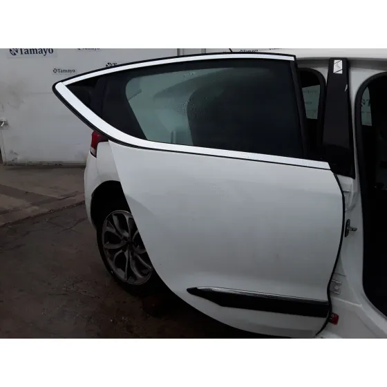 CITROEN DS4 '2011 2.0 HDI FAP BLANCO