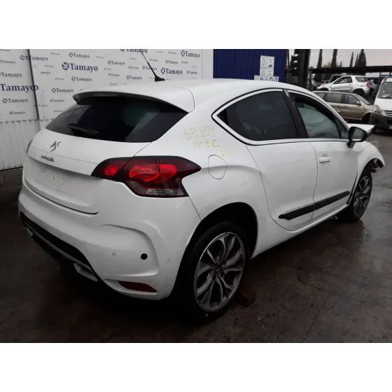 CITROEN DS4 '2011 2.0 HDI FAP BLANCO