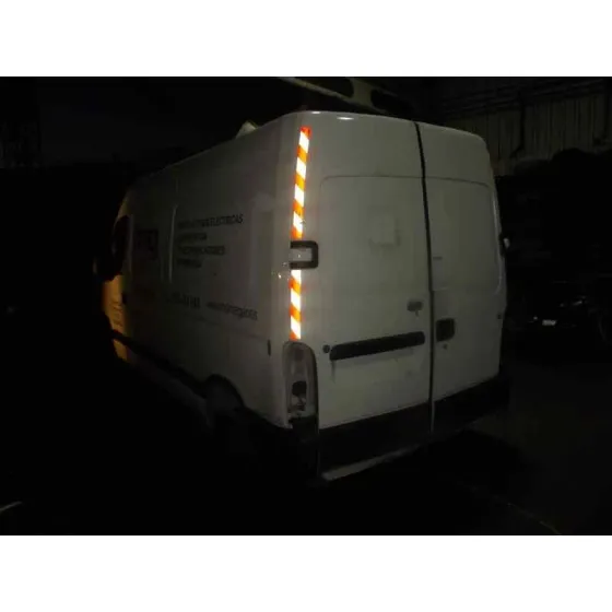 NISSAN INTERSTAR MOD. 04 (X70) '2006 2.5 DCI DIESEL CAT BLANCO