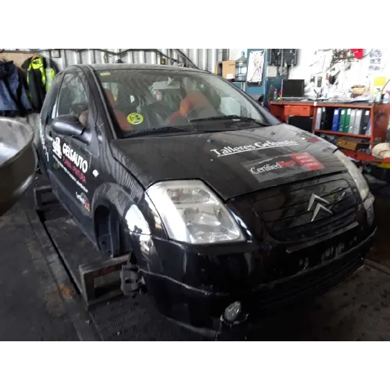 CITROEN C2 '2004 1.1 NEGRO