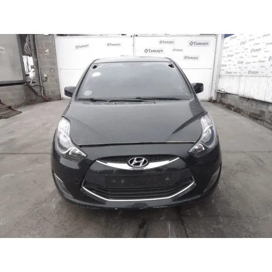 HYUNDAI IX20 '2011 * GRIS OSCURO