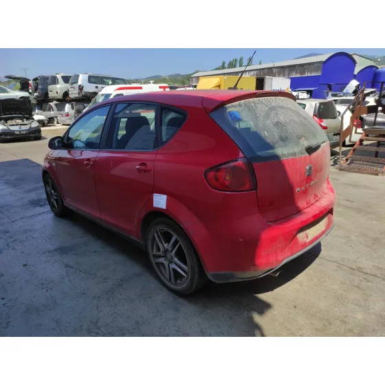 SEAT ALTEA (5P1) '2012 1.6 TDI ROJO