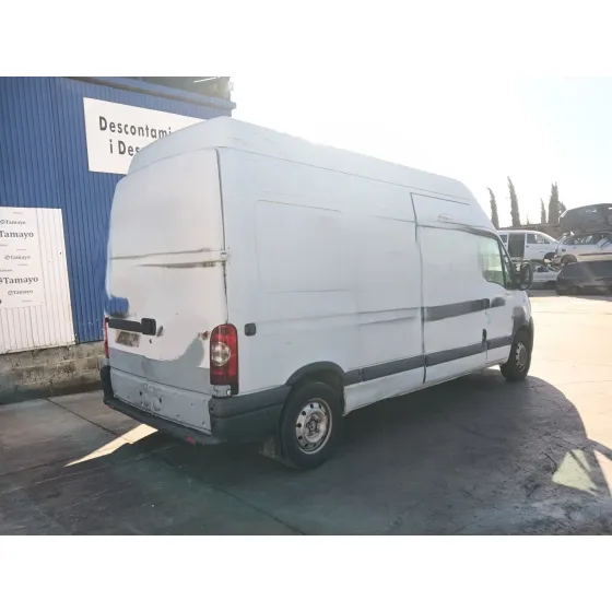 Nissan INTERSTAR FURGONETA (X70) 2002