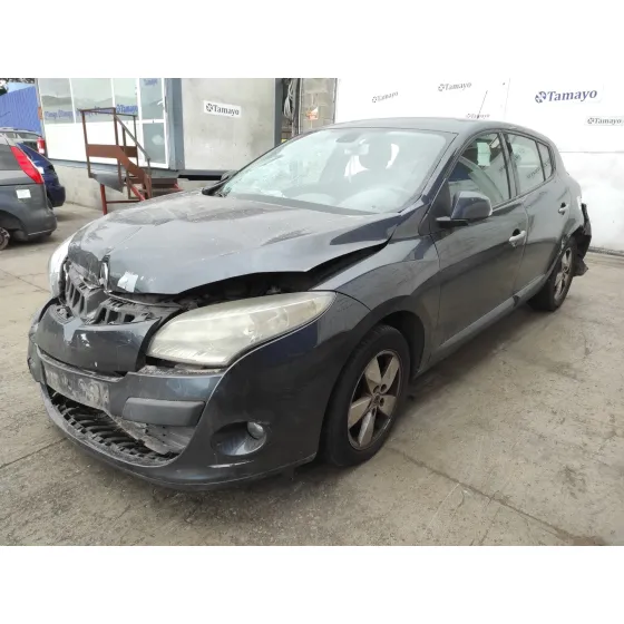 RENAULT MEGANE III BERLINA 5 P '2010 1.4 TCE GRIS
