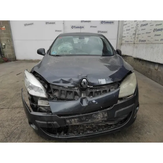 RENAULT MEGANE III BERLINA 5 P '2010 1.4 TCE GRIS