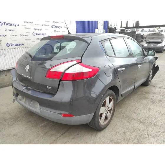RENAULT MEGANE III BERLINA 5 P '2010 1.4 TCE GRIS