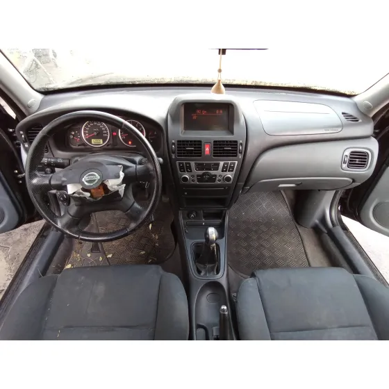 NISSAN ALMERA (N16/E) '2006 1.5 16V CAT NEGRO