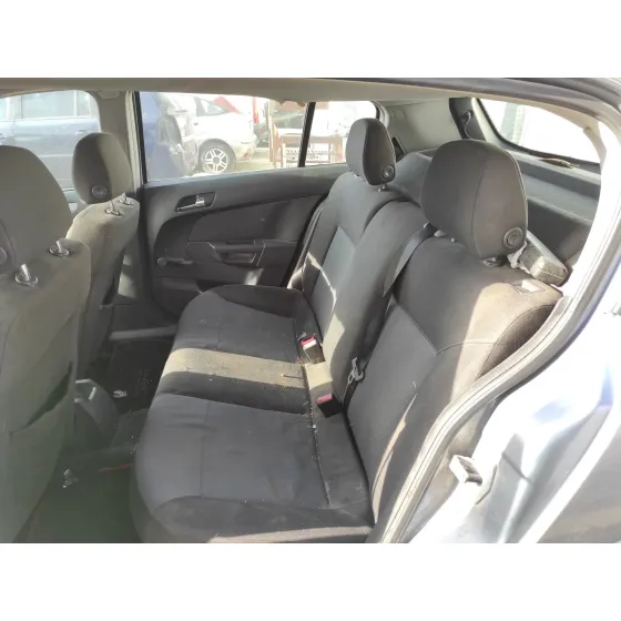 OPEL ASTRA H BERLINA '2005 1.7 16V CDTI GRIS