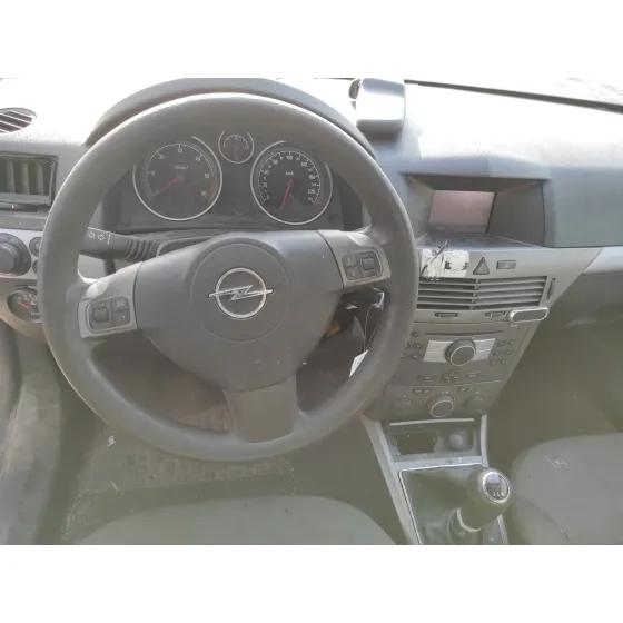 OPEL ASTRA H BERLINA '2005 1.7 16V CDTI GRIS