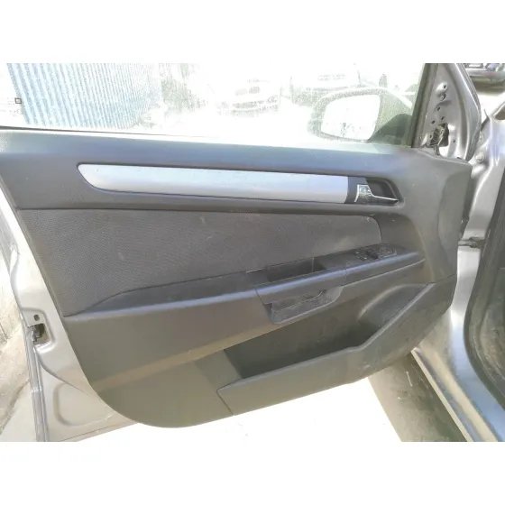 OPEL ASTRA H BERLINA '2005 1.7 16V CDTI GRIS