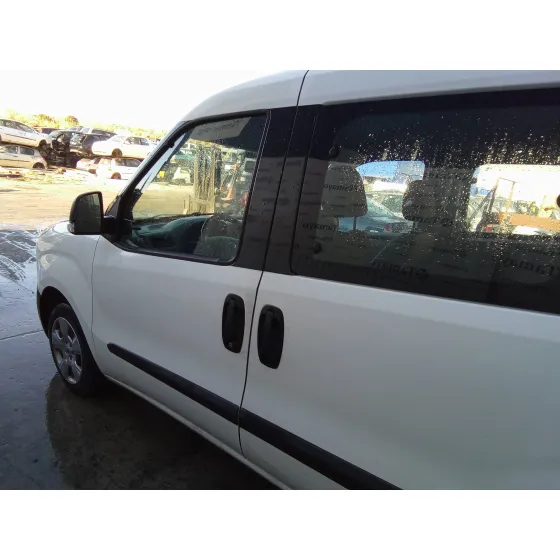 OPEL COMBO D '2012 1.6 16V CDTI BLANCO