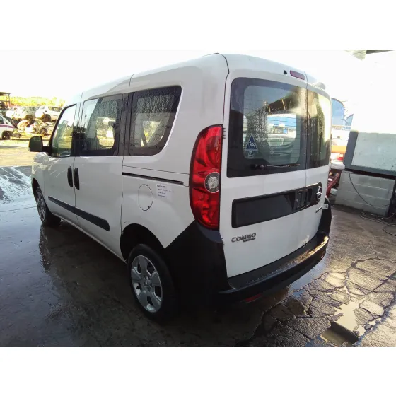 OPEL COMBO D '2012 1.6 16V CDTI BLANCO