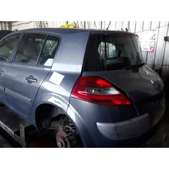 RENAULT MEGANE II BERLINA 5P '2007 1.5 DCI DIESEL GRIS