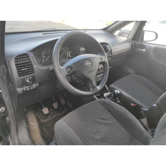 OPEL ZAFIRA A '2004 ELEGANCE NEGRO