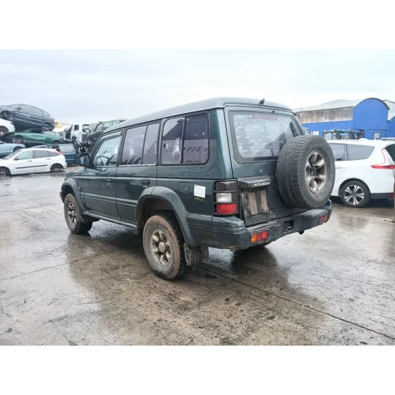 Mitsubishi MONTERO (V3_W, V2_W, V4_W, V5_W) 1994