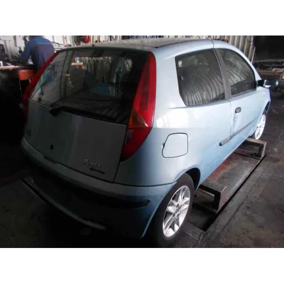 FIAT PUNTO BERLINA (188) '2001 1.2 16V CAT VERDE