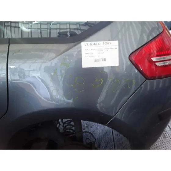 CITROEN C4 BERLINA '2006 1.6 16V HDI FAP GRIS