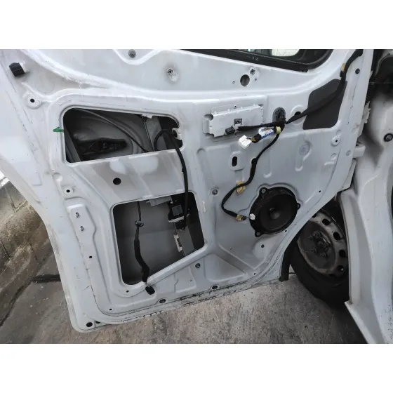 RENAULT TRAFIC FURGON '2015 1.6 DCI DIESEL BLANCO